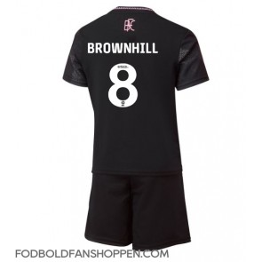 Burnley Josh Brownhill #8 Udebanetrøje Børn 2024-25 Kortærmet (+ Korte bukser)